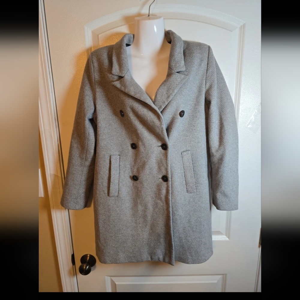 Zara Women's Gray Double-Breasted Coat